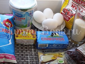 Кулич сдобный с глазурью на сгущенном молоке - шаг 1