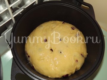 Кулич сдобный с глазурью на сгущенном молоке - шаг 15