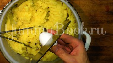 Картофельные зразы с мясом и грибами - шаг 5