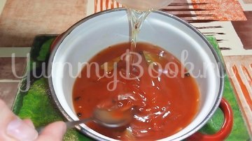 Закуска из селедки в соусе - шаг 2