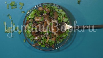 Ароматные маринованные шампиньоны - шаг 10