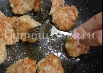 Лентяйские куриные котлеты - шаг 5