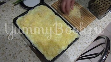 Картофельная запеканка с сосисками и грибами - шаг 6