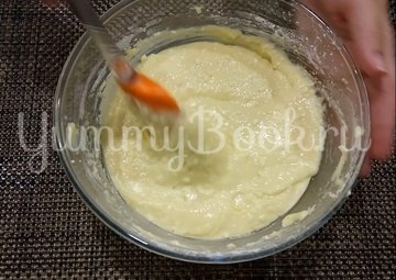 Шарлотка с творогом и яблоками - шаг 3
