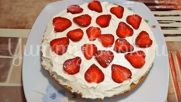 Торт клубничный с творожно - масляным кремом - шаг 7