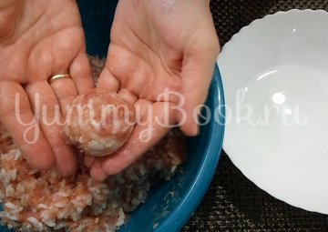 Тефтели с рисом в томатном соусе - шаг 3
