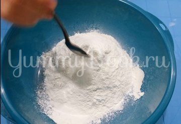 Сконы с сыром и колбасой - шаг 1