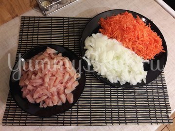 Картофельно-куриная запеканка с черносливом - шаг 2