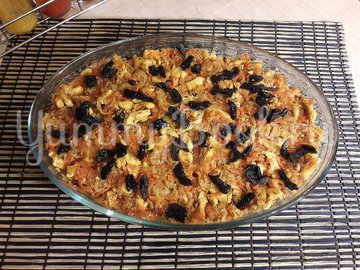 Картофельно-куриная запеканка с черносливом - шаг 10