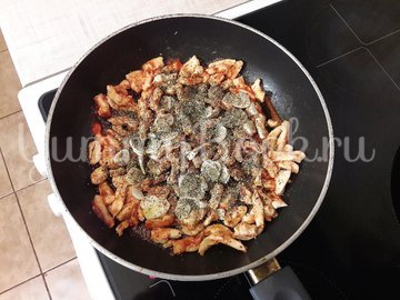 Куриное филе с болгарскими перцами - шаг 5