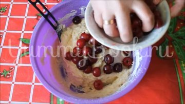 Домашнее печенье на сметане с вишней - шаг 5