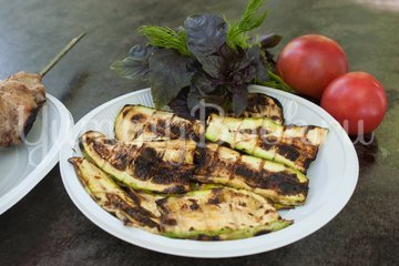 Маринованные кабачки на гриле или мангале - шаг 4