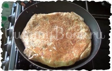 Закуска из лаваша и сосисок с яйцами - шаг 3