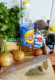 Паштейги из трески с сырным соусом - шаг 1