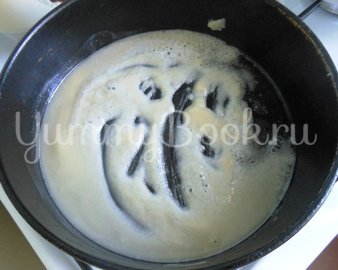 Кальмары, тушёные в сметанном соусе - шаг 6