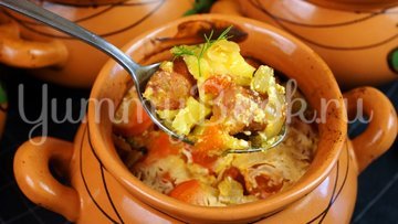 Охотничьи колбаски с картофелем в горшочках по-домашнему - шаг 13