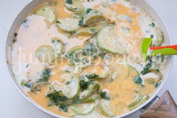 Кассероль из кабачков с плавленым сыром - шаг 8