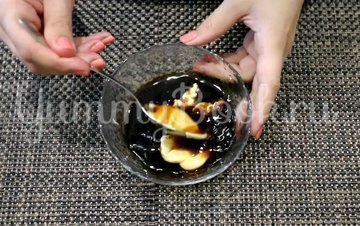 Запеченная скумбрия в духовке - шаг 2