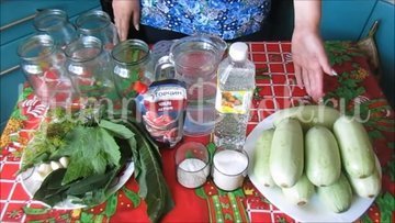 Консервированные кабачки с кетчупом чили - шаг 1