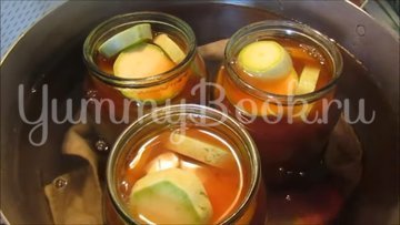 Консервированные кабачки с кетчупом чили - шаг 6