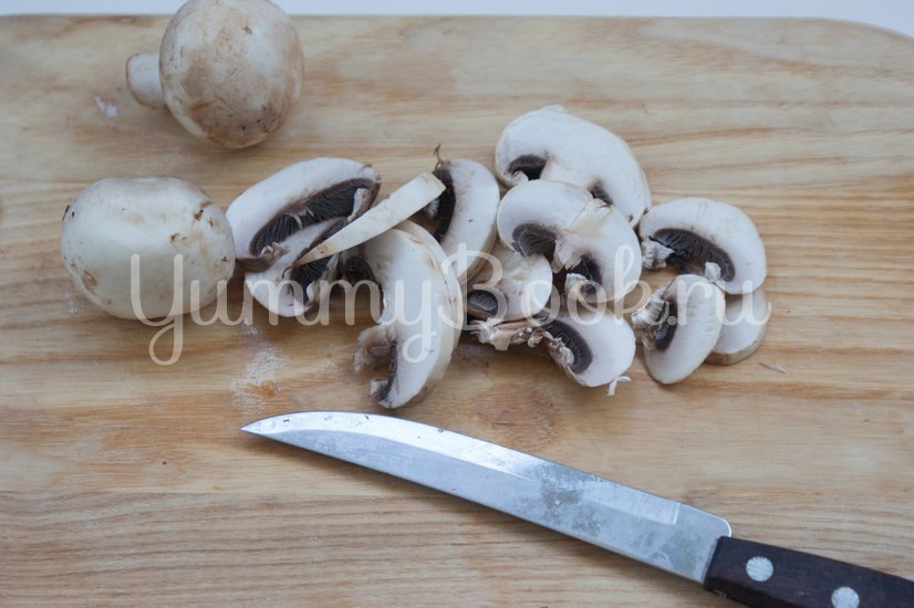 Кабачки с грибами запеченные в сметане - шаг 3