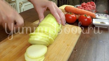 Запеканка «Крестьянская» с кабачками - шаг 2