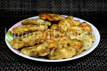 Котлеты из куриного филе и шампиньонов - шаг 6