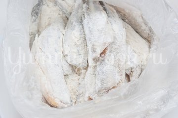 Жареная корюшка - шаг 3
