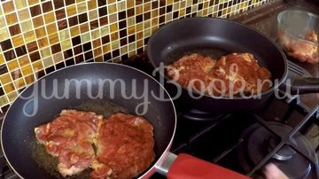 Отбивное мясо в соусе под пюре - шаг 5