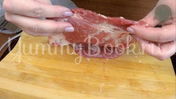 Отбивное мясо в соусе под пюре - шаг 3