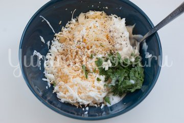 Куриные рулетики в необычном кляре - шаг 3