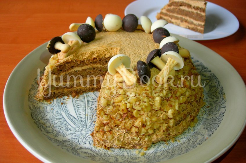 Орехово-кофейный торт на День рождения