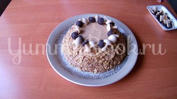 Орехово-кофейный торт на День рождения - шаг 9