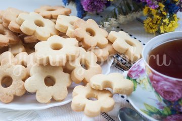 Рассыпчатое печенье на желтках - шаг 8
