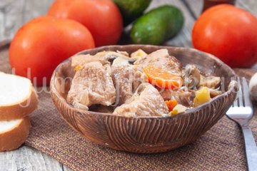 Тушеное мясо "Бонезио" в мультиварке - шаг 7