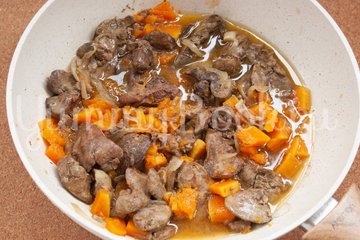 Паштет из куриной печени и тыквы - шаг 4