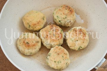 Куриные тефтели с кускусом - шаг 7