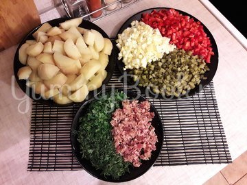 Картофельный салат с беконом и яблоком - шаг 3