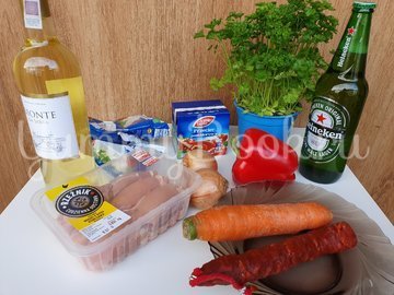 Картофельная запеканка с курицей и сыром - шаг 1