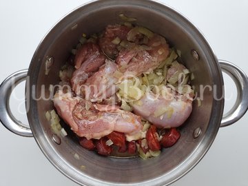 Картофельная запеканка с курицей и сыром - шаг 4