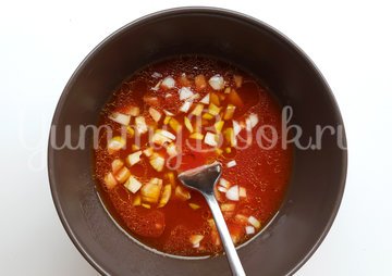 Запечённая говядина под маринадом с печеным картофелем - шаг 1