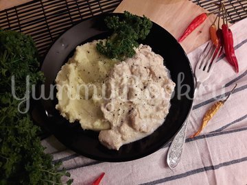 Куриное филе в сливочно-луковом соусе - шаг 8