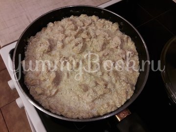 Куриное филе в сливочно-луковом соусе - шаг 7