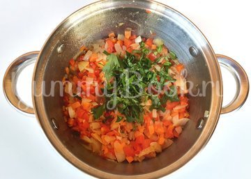 Пирожки с тунцом и овощами - шаг 6