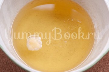 Пончики с клубничным джемом - шаг 11