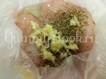 Нежная куриная грудка в мультиварке - шаг 1