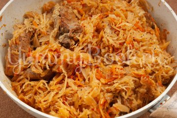 Капуста, тушеная с ребрышками - шаг 5