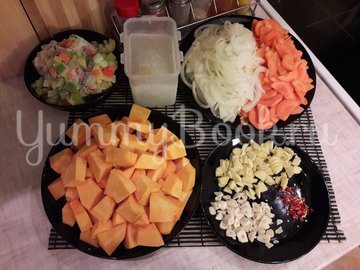Тыквенный суп-пюре с болгарскими перцами - шаг 2