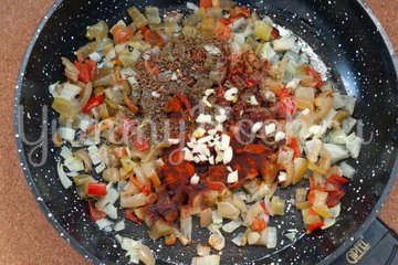 Яйца по-мексикански - шаг 3