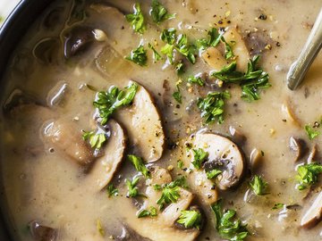Ароматный грибной суп 